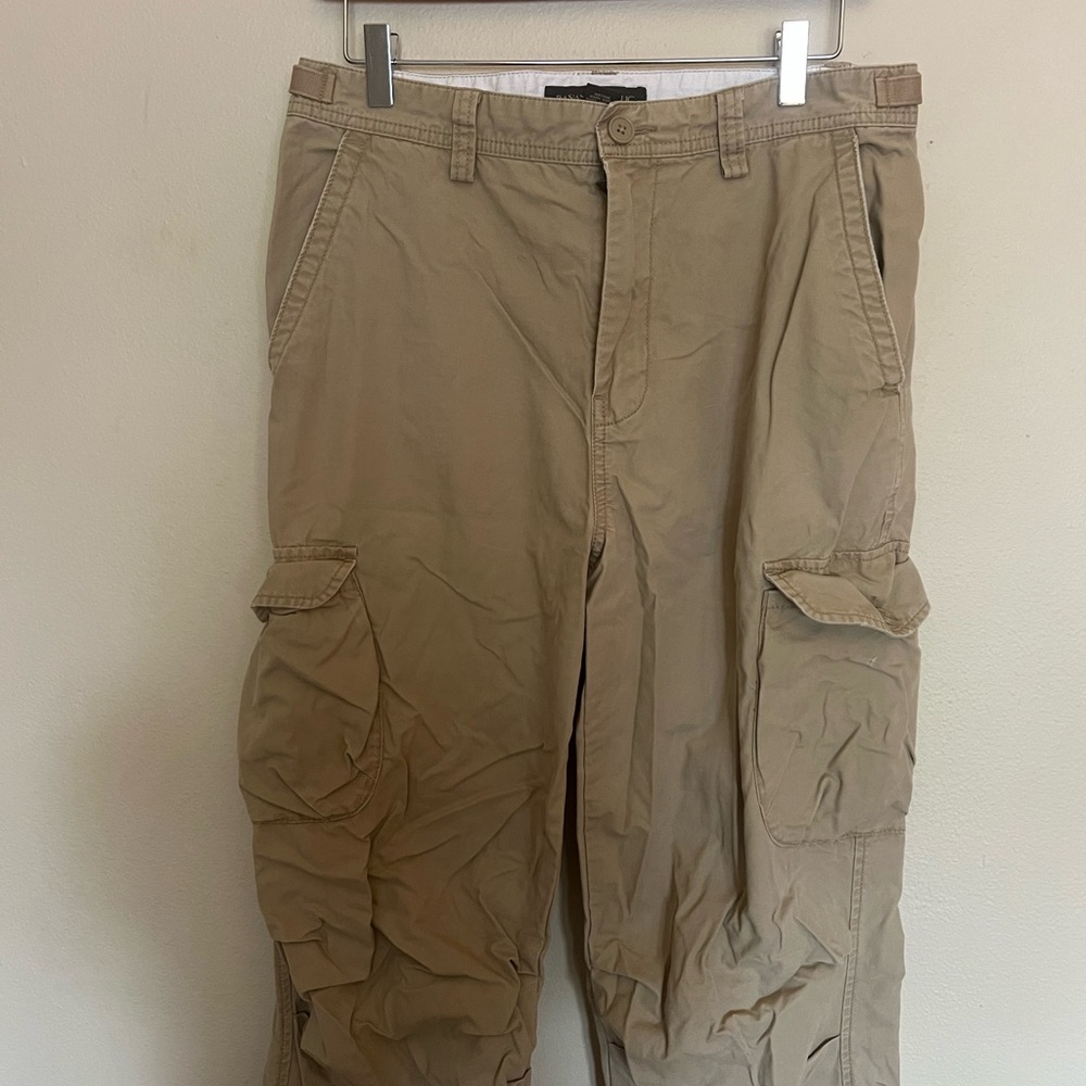 Banana Republic Men's Khaki Cargo Pants